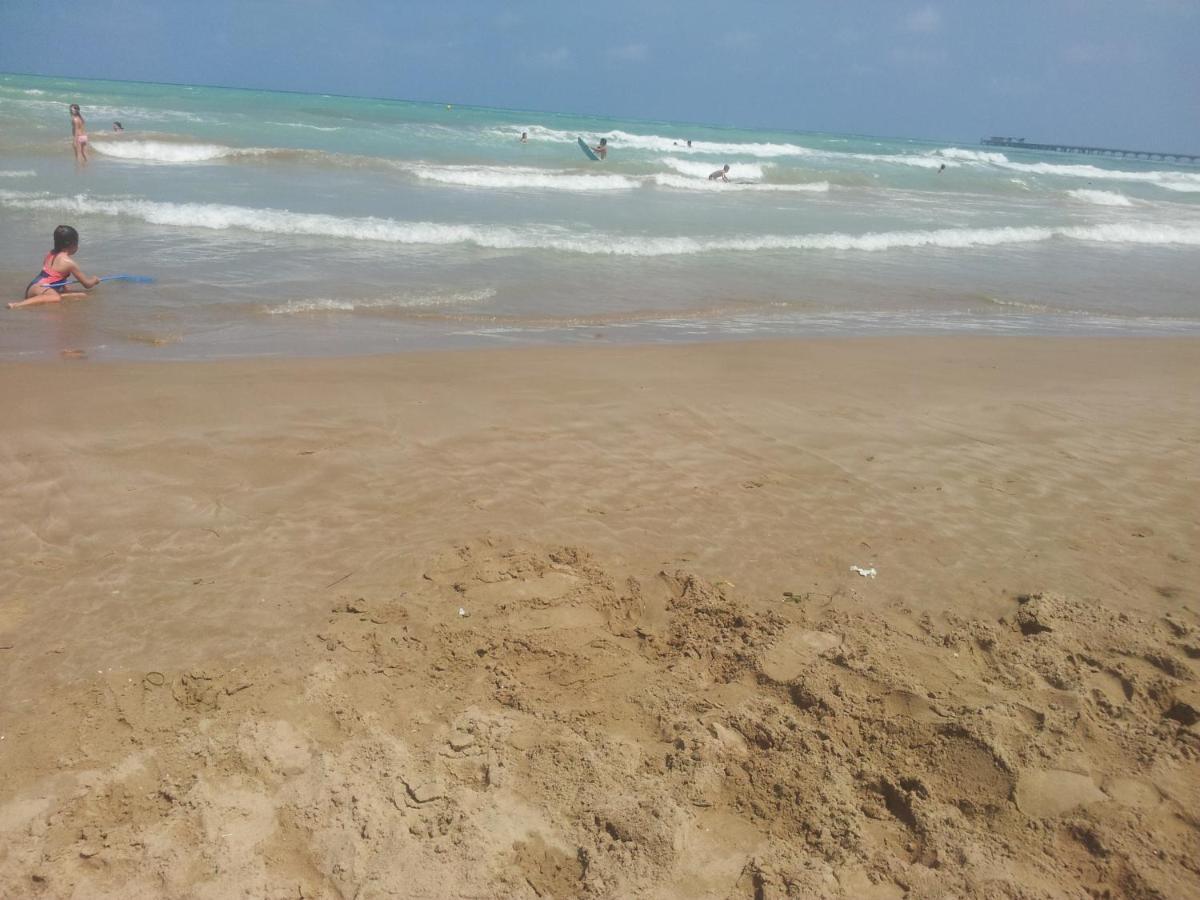 100 Metros De La Playa Leilighet Sagunto Eksteriør bilde